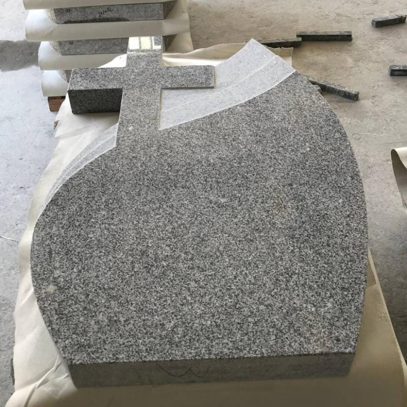 China Hubei G603 Grey Granite Tombstone In Romania Style For Sale